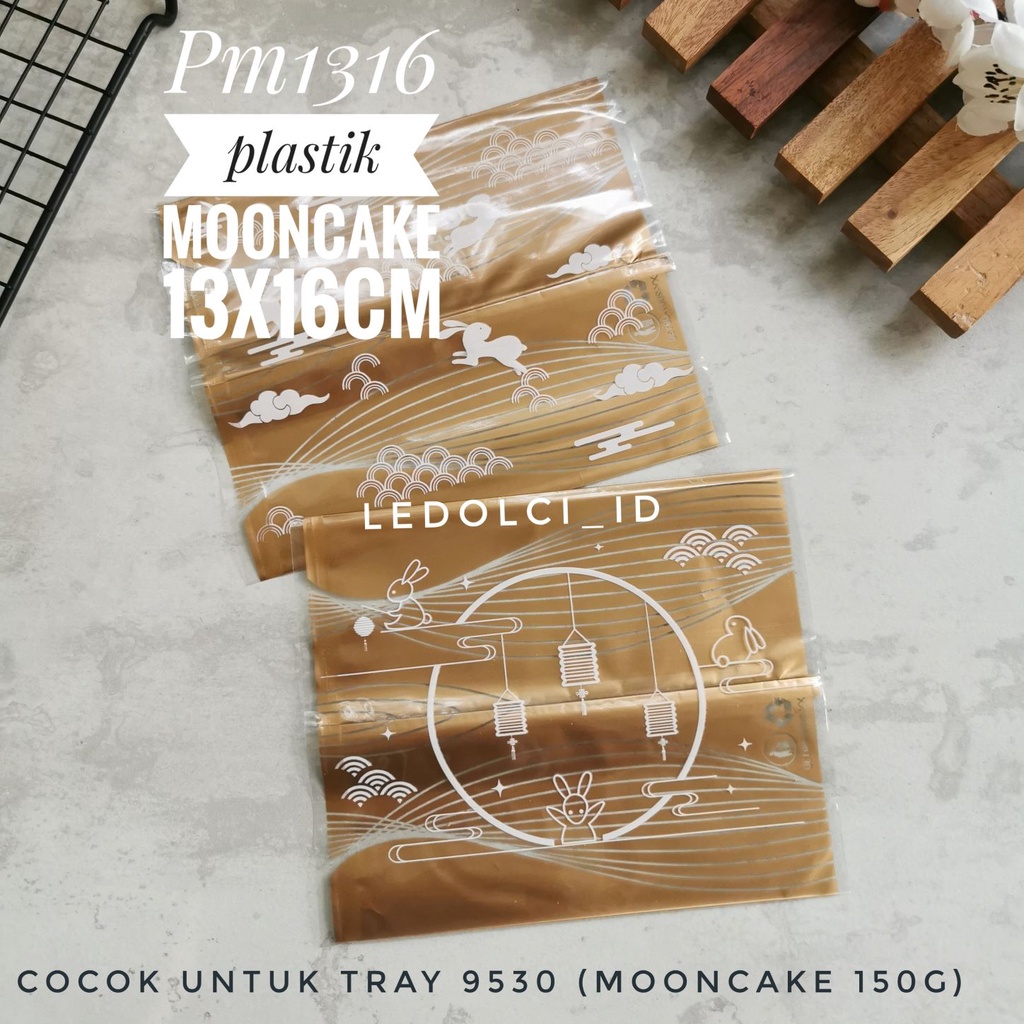 

PLASTIK MOONCAKE 150 GR 13x16 CM - PM1316