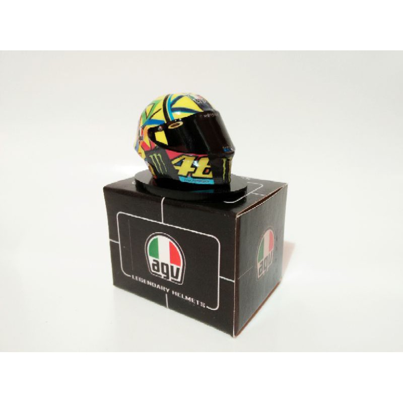miniatur helm valentino rossi soleluna 2017 scale 1/12