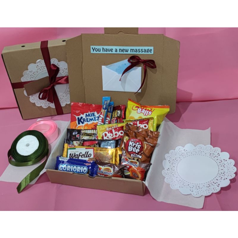 

KADO ANAK MURAH MERIAH/SNACK MURAH/HAMPERS SNACK MURAH