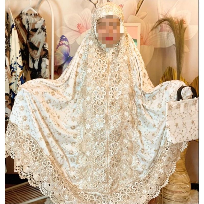 Mukena sutra paris renda besar./mukena renda fuul