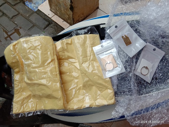 Kanebo Jumbo Besar Berserat Kain Lap Chamois 43 X 32 Cm Serap Tinggi