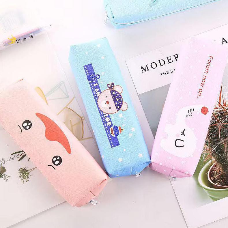 

BM759 (READY COD) KOTAK PENSIL MOTIF ANIMAL/ TEMPAT PENSIL KARAKTER HEWAN LUCU (1KG=37PCS)