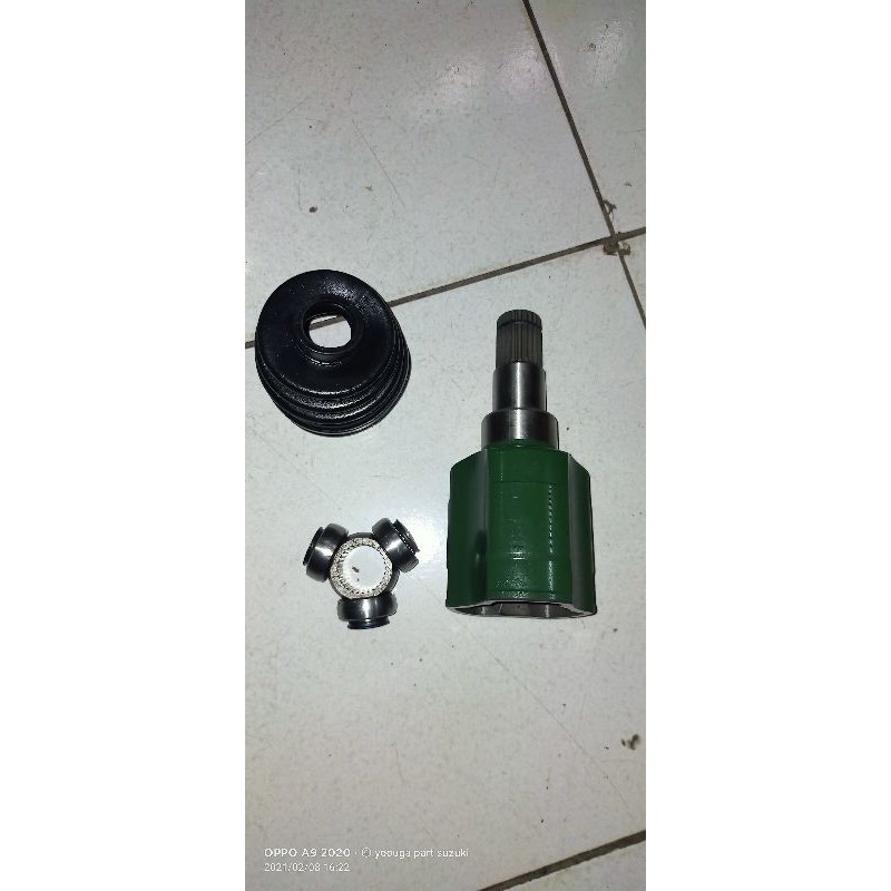CV joint bagian dalam (inner) SX4 matic
