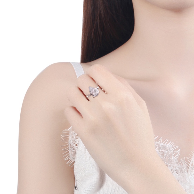 Fancyqube Cincin Kristal Cubic Zirconia Bentuk Tetesan Air Untuk Wanita