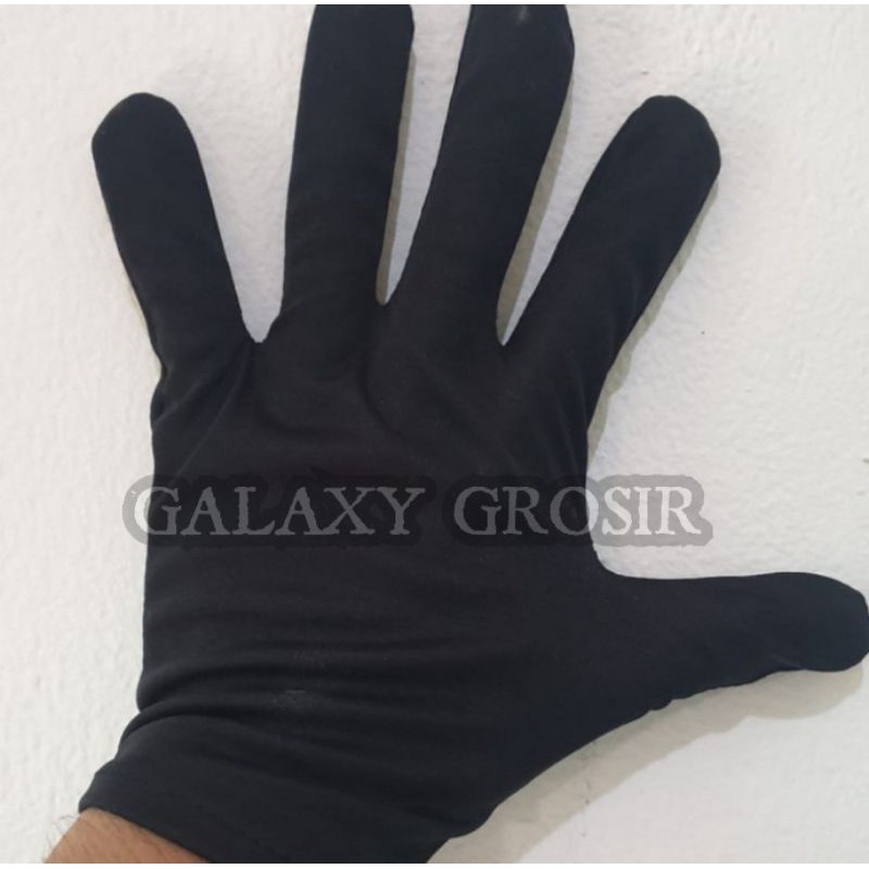 [6 pasang] Sarung tangan kain polos warna hitam &amp; putih harga grosir