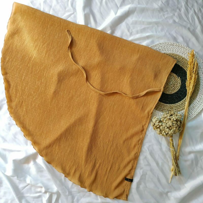 Bergo Plisket tali/Hijab instan plisket