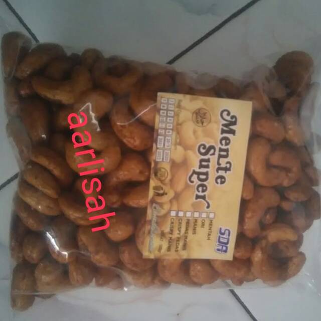 

Kacang mente rasa original manis