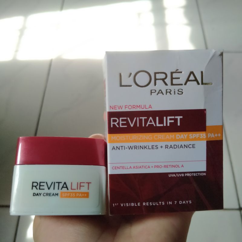 (PRELOVED) Loreal Revitalift Moisturizer Day Cream - 20 ml