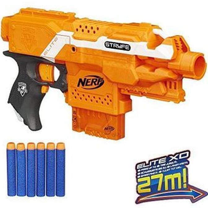 NERF ELITE STRYFE BLASTER 