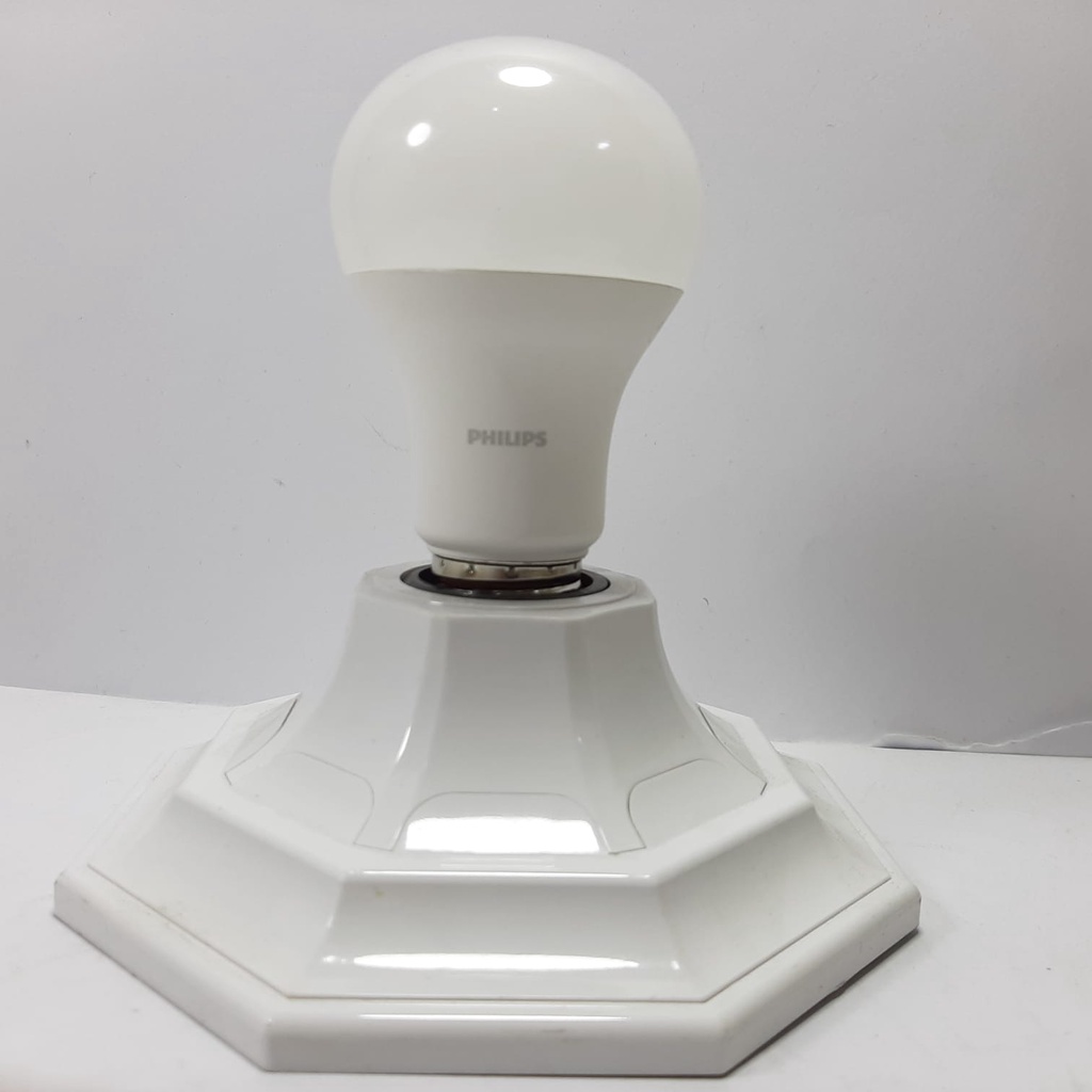 Lampu Philips MyCare LEDBulb 12W E27 6500K 230V Putih My Care