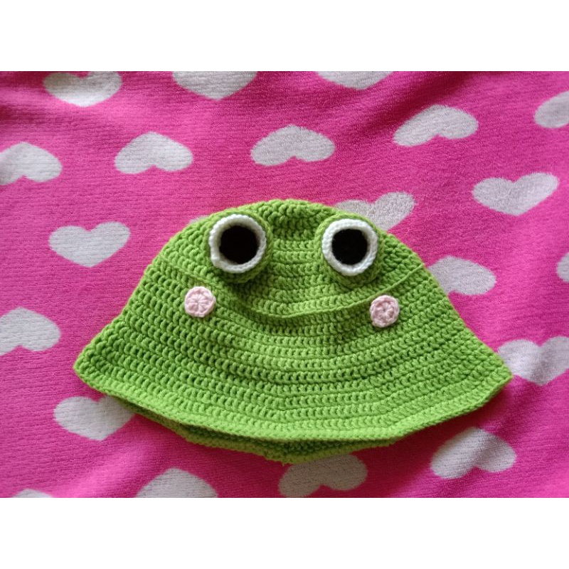 BucketHat rajut kodok