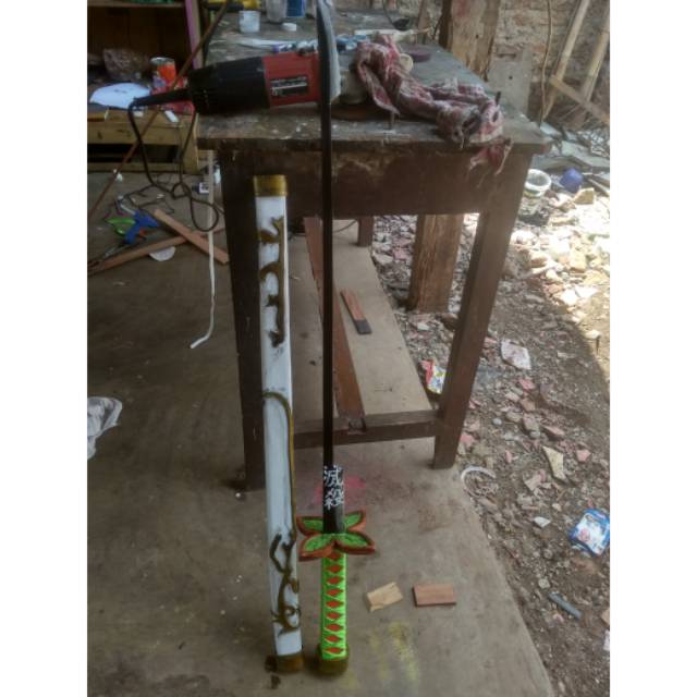 Nichirin shinobu kocho white version kimetsu no yaiba