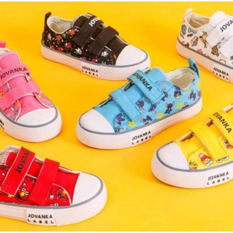 Sepatu anak, Shoe strap character by Jovanka, Jovanka shoes, Sepatu motif full print, sepatu motif k