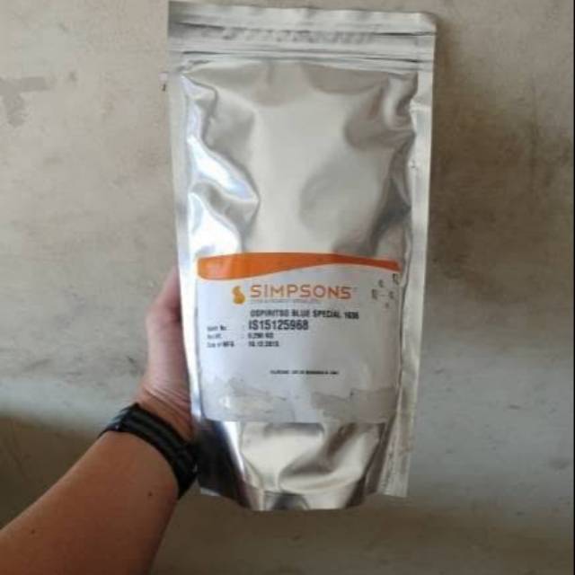 Pewarna minyak Simpsons blue spesial, kuning, hijau