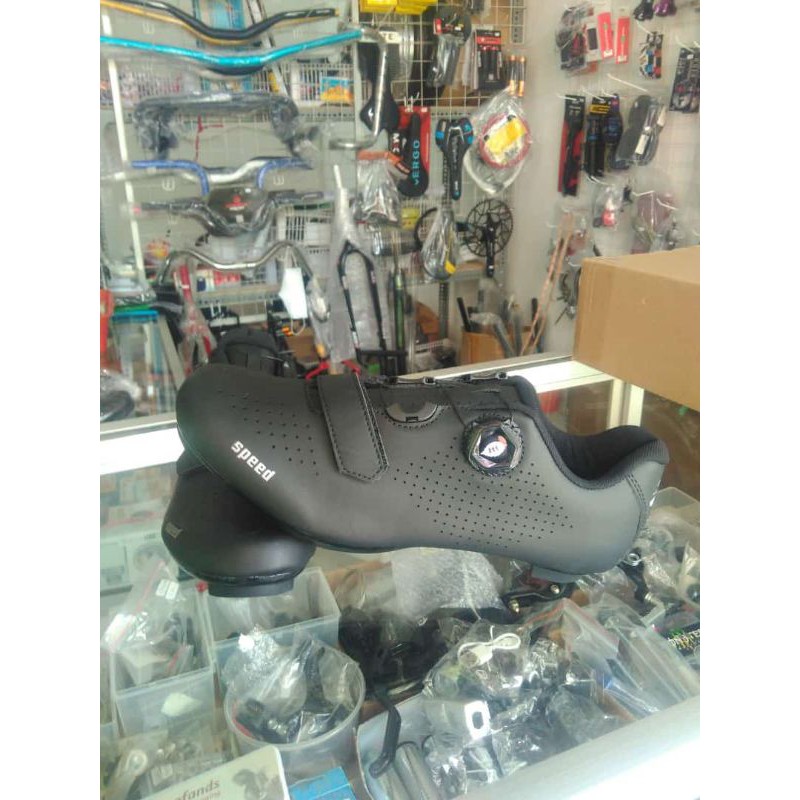 Sepatu Cleat RB &amp; MTB