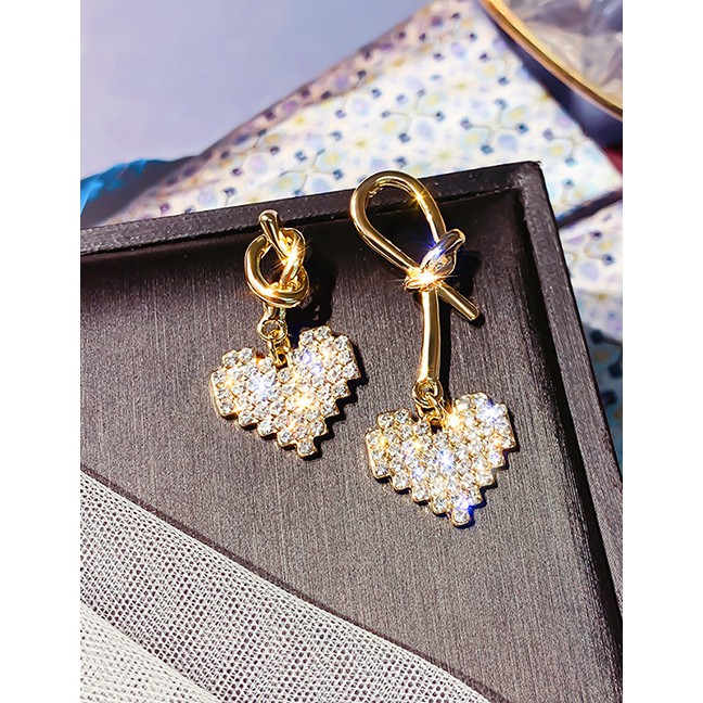 LRC Anting Tusuk Fashion Zircon Asymmetry Love Asymmetrical Combination Gold V11006