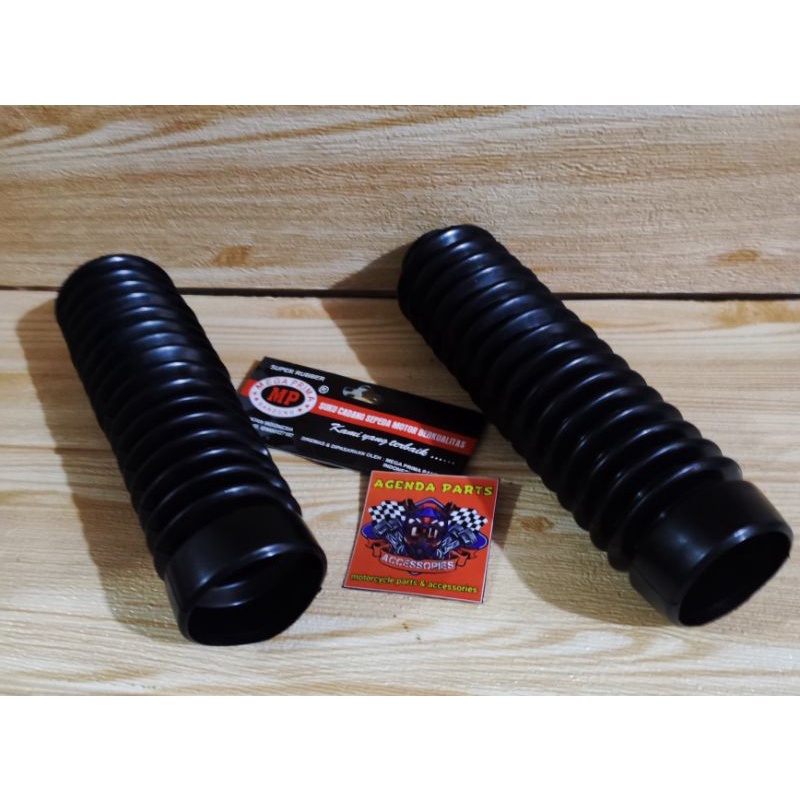 KARET COVER SHOCK PANJANG 22CM.DIAMETER ATAS 2,8CM BWH 4,5CM-KARET BOTOM PELINDUNG SHOCK DEPAN HONDA WIN 100 1SET