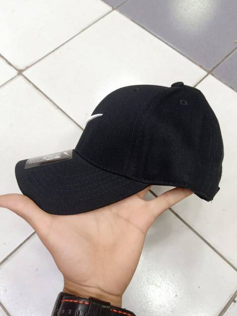 Topi baseball Nike Strip Putih Premium Quality