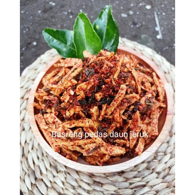 

Basreng pedas daun jeruk isi 75 gram|baso goreng