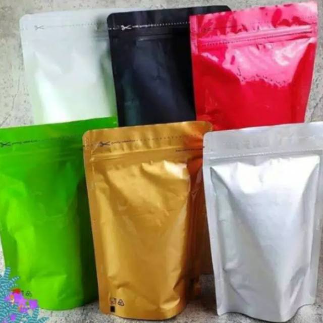 Standing pouch 14x23