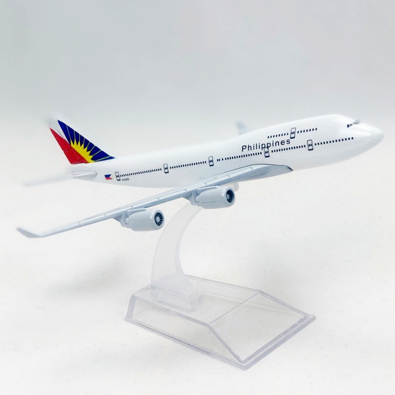 Mainan Model Pesawat Terbang Philippine Airlines PAL Boeing B747 Bahan Metal Alloy Ukuran 16cm