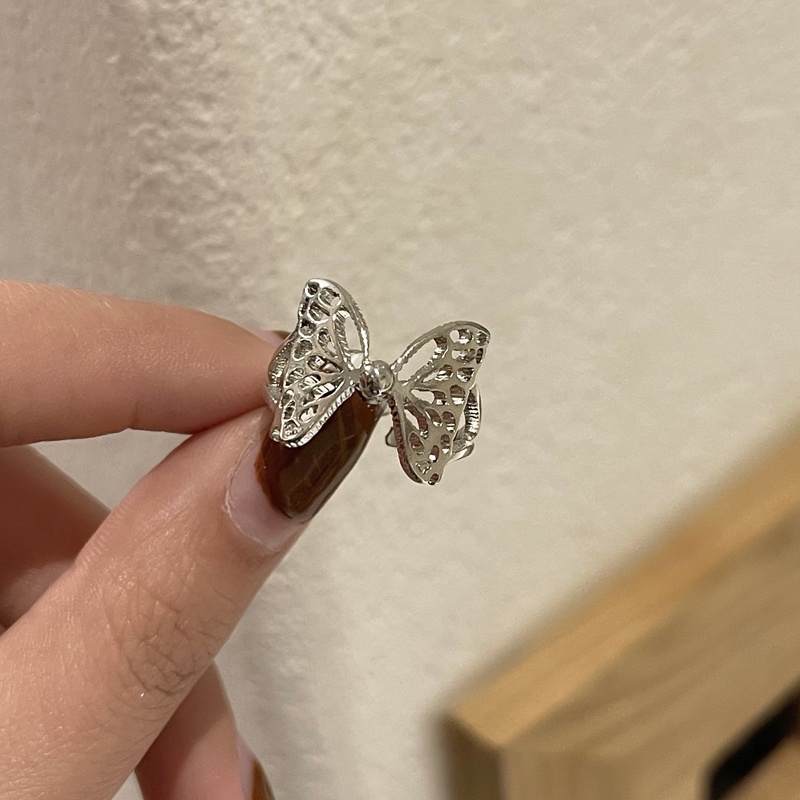 Cincin Model Hollow Butterfly Gaya Retro