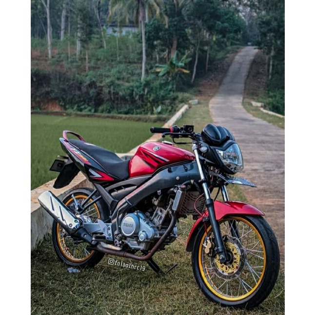 Striping lis sticker Vareasi Yamaha Vixion Lama FZ 150i Merah Striping Vixion Old FZ 150i