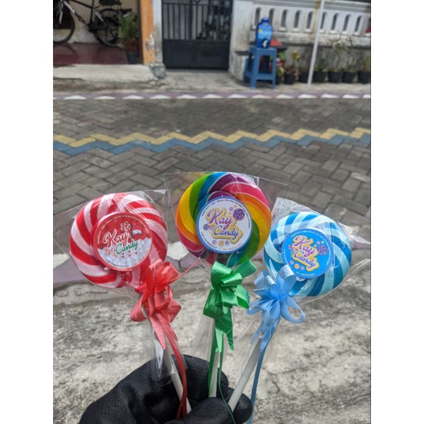 

Permen Lolipop 5.5 cm Bulat (Isi 50pcs)