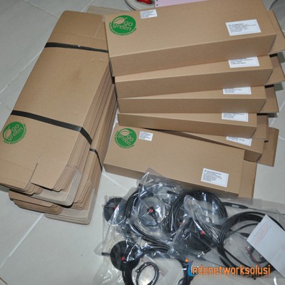 ANTENA OMNI PORTABLE PENGUAT SINYAL MODEM TELKOMSEL CYBORG E178 &amp; XIDOL K5188 2G 3G 4G LTE 11dBi