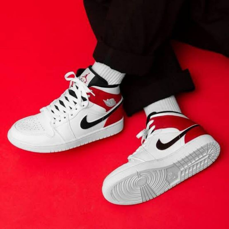 Jual Nike Air Jordan 1 Retro White 