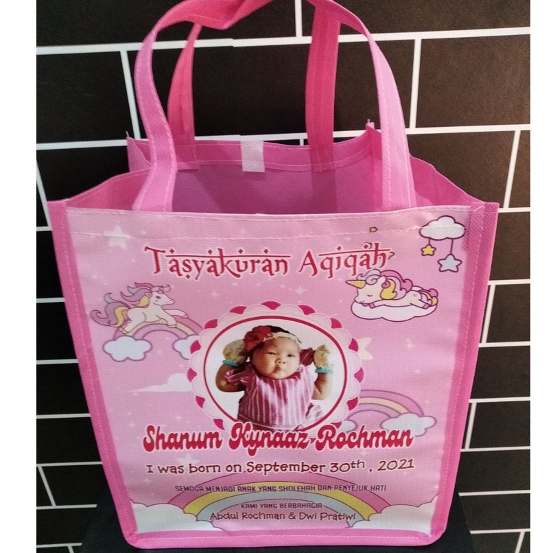 

[ 20x18x25 ] tas bento/tas aqiqah/tas souvenir/goodie bag/tas tasyakuran kelahiran/tas tedak siten