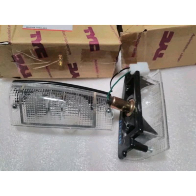 Cornerlamp Lampu Sein Toyota Corolla DX Ke79 THN 1981