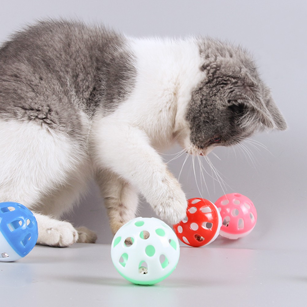 Pet Cat Toy Plastic Round Chase Rattle Play Ball with Bell Chew Toys