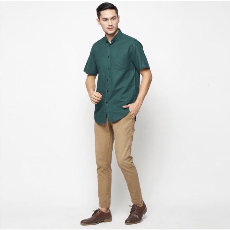 Divesstore Kemeja polos pria lengan pendek basic kasual kantoran hijau botol / kemeja cowok / atasan pria