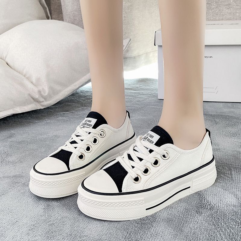 RYX - Plaede Simple Sepatu Tali Sneakers Wanita Fashion Casual - Ori Import