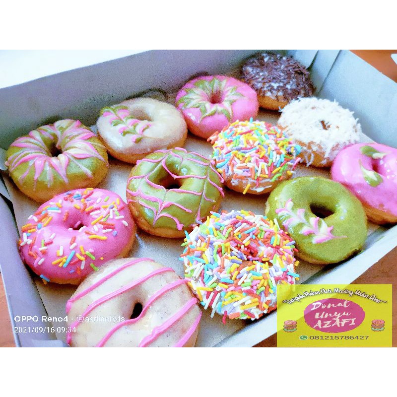 

Donat Unyu 1 Box Isi 12 Topping Glaze Meses dan Keju