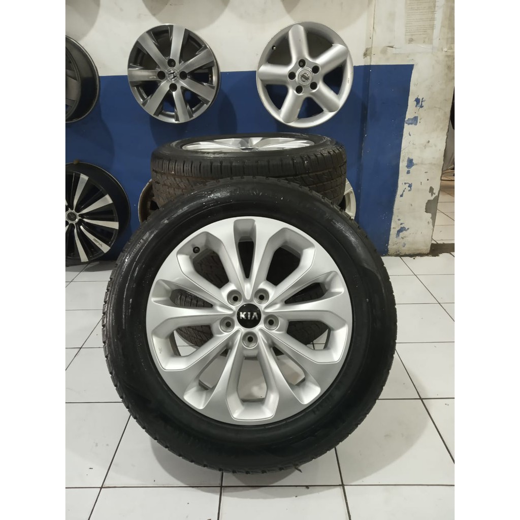 velg mobil  STD KIA SPORTAGE + BAN KUMHO 235 60 R18 Seken Murah Berkualiatss