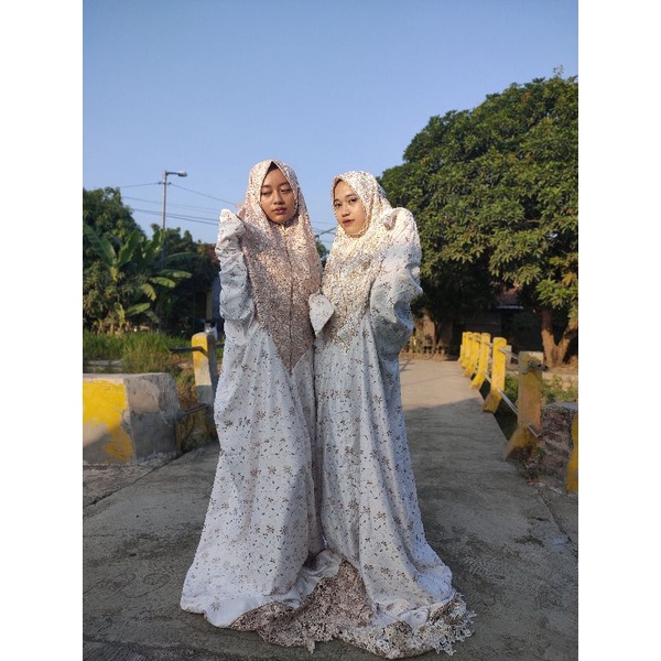 Mukena Terusan Dewasa Sutra Prada Ukuran Jumbo Full Bordir Bunga