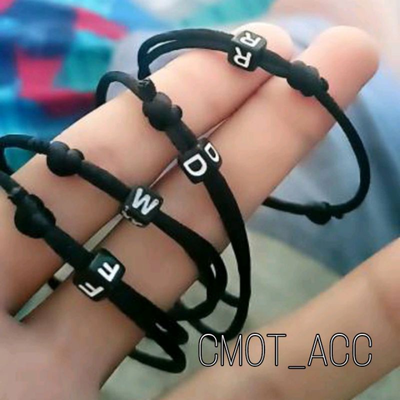 GELANG INISIAL HURUF DADU / GELANG COUPLE TALI SATIN 2MM