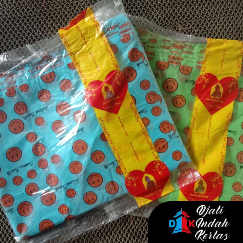 PALING BAIK!!! Kantong Kresek Warna Motif Smile uk. 28 Harga per (1pack)