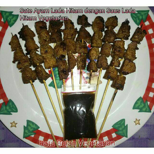 

SATE AYAM LADA HITAM DENGAN SAUS LADA HITAM VEGETARIAN