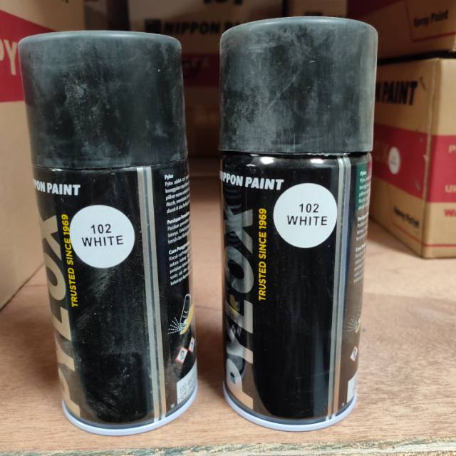 

CAT SEMPROT PYLOX PILOX PUTIH KILAP WHITE 102 300CC NIPPON PAINT #