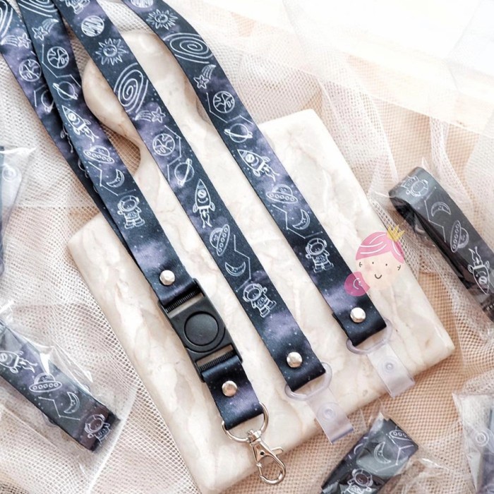 

Sale!!! Lanyard Id Card Astronot Gilaa!!!