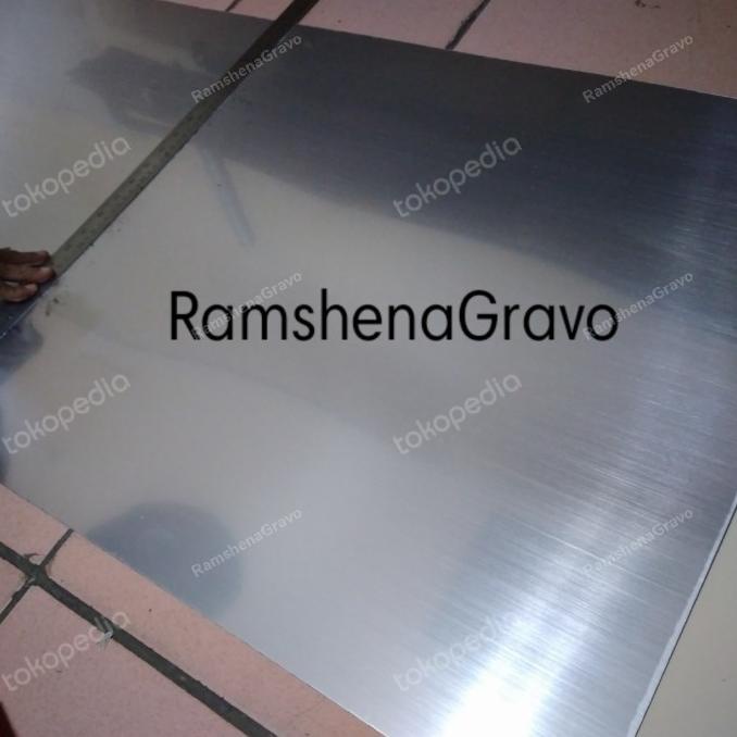 

Office & Stationery | Document Organizer | Gravoply/Garvoply Name Tag/Silver60X120Cm Tebal 1.5Mm | Best Seller
