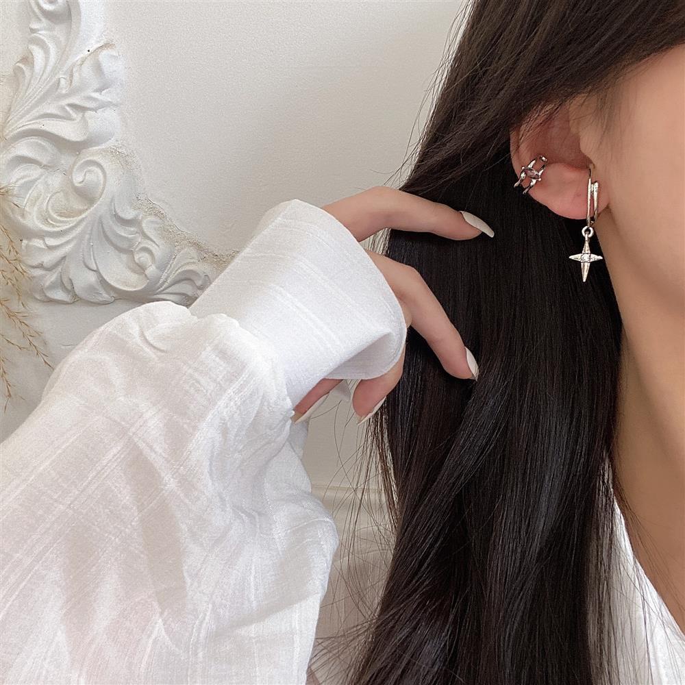 Anting Tusuk Model Simple Untuk Wanita