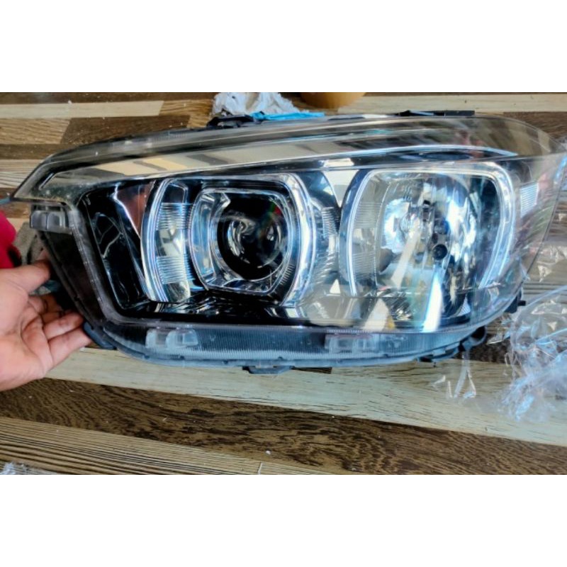 Headlamp Wuling Confero S