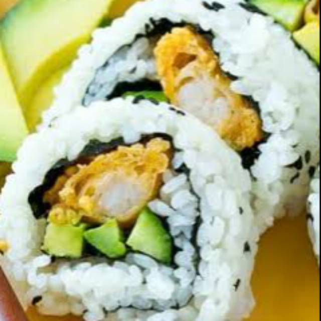 

Uramaki Chicken Roll (8pcs)