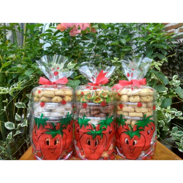 

set kue kering (isi 5 toples)