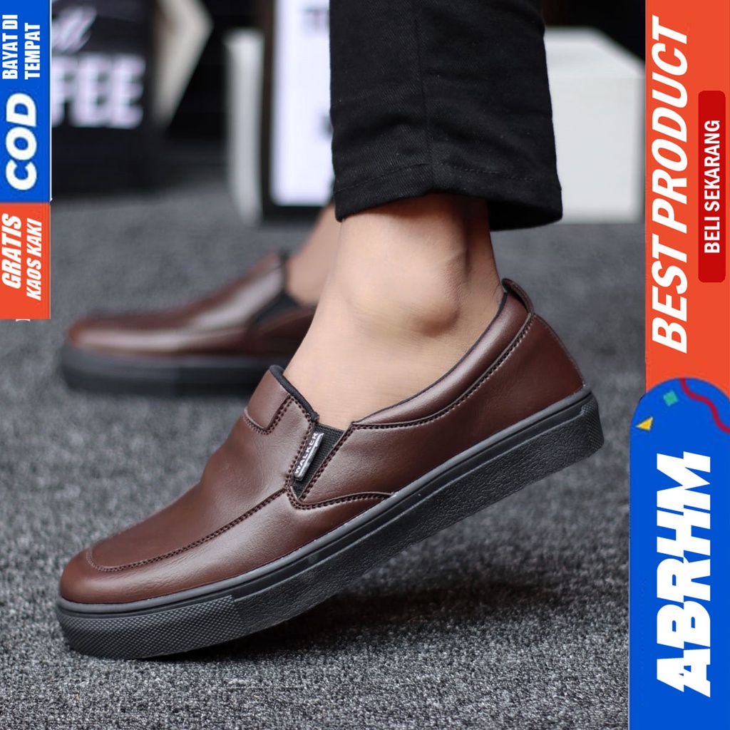 Abrhm Lubis - Sepatu Slip On Casual Pria Kerja Hitam