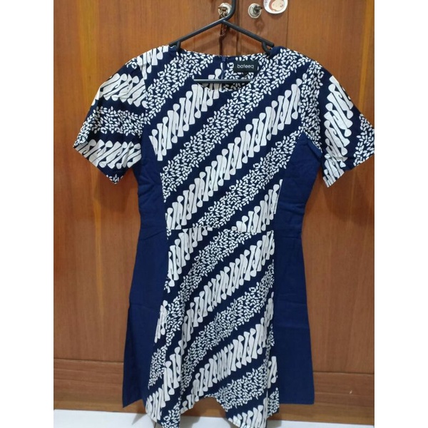 Preloved Bateeq Navy